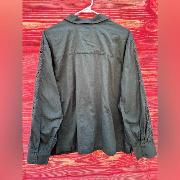 Chico's size 4/US 20 deep spruce green eyelet lace cotton cutout blouse - Picture 5 of 10